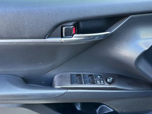 Used 2024 Toyota Camry LE image 11