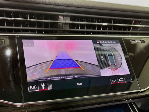 Used 2023 Audi Q7 2.0T Premium w/ Convenience Package image 23