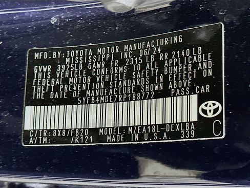 Used 2024 Toyota Corolla LE FWD image 12