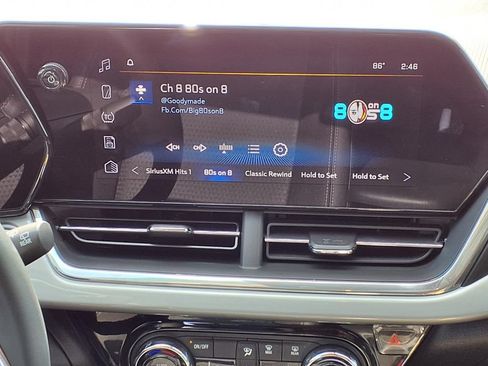 Used 2026 Chevrolet Trax LT w/ Driver Confidence Package FWD image 14