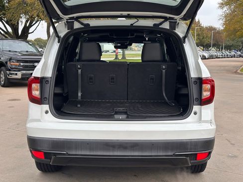 Used 2022 Honda Pilot Black Edition image 12