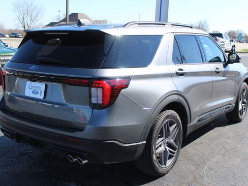 New 2026 Ford Explorer ST w/ Sun And Sound Package AWD/4WD image 7