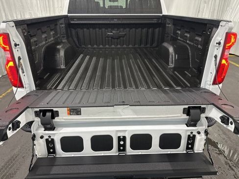 Certified 2026 Chevrolet Silverado 1500 LT Trail Boss w/ Convenience Package II image 12