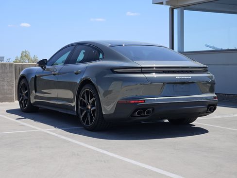 Certified 2026 Porsche Panamera 4 AWD/4WD image 3