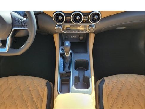 New 2025 Nissan Sentra SV w/ SV Premium Package image 25