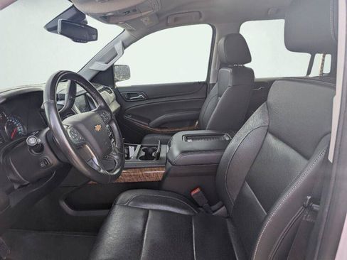 Used 2020 Chevrolet Tahoe Premier AWD/4WD image 29