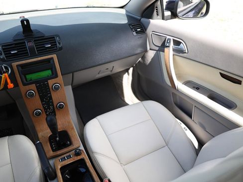 Used 2008 Volvo C70 T5 image 22