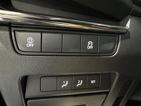 Used 2023 MAZDA MAZDA3 s image 26