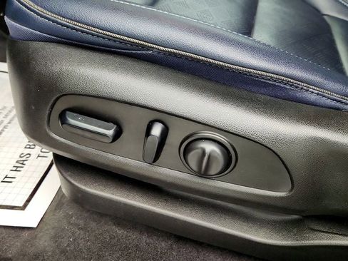 Used 2022 Chevrolet Bolt EUV Premier w/ Super Cruise Package image 10