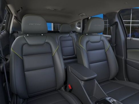 New 2026 Chevrolet Trax ACTIV FWD image 16