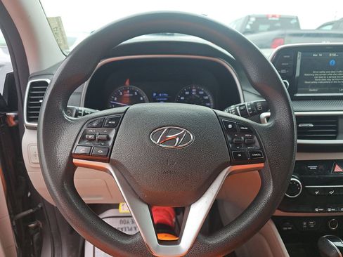 Used 2020 Hyundai Tucson SE w/ Cargo Package AWD/4WD image 13
