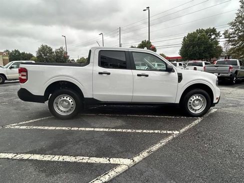 Used 2022 Ford Maverick XL image 4