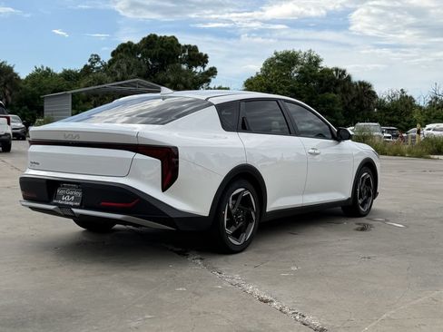 New 2026 Kia K4 GT-Line Turbo FWD image 4