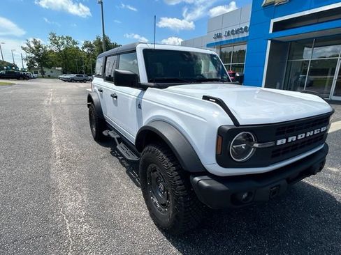 Used 2024 Ford Bronco Black Diamond AWD/4WD image 6