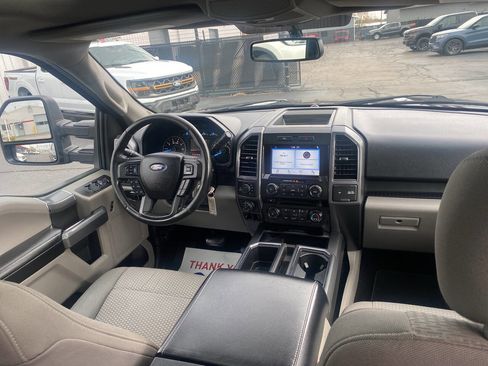 Used 2017 Ford F150 XLT w/ Equipment Group 302A Luxury image 23