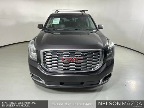 Used 2018 GMC Yukon Denali w/ Denali Ultimate Package AWD/4WD image 2