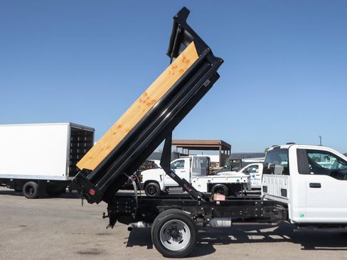 Used 2020 Ford F550 4x4 Regular Cab Super Duty image 10