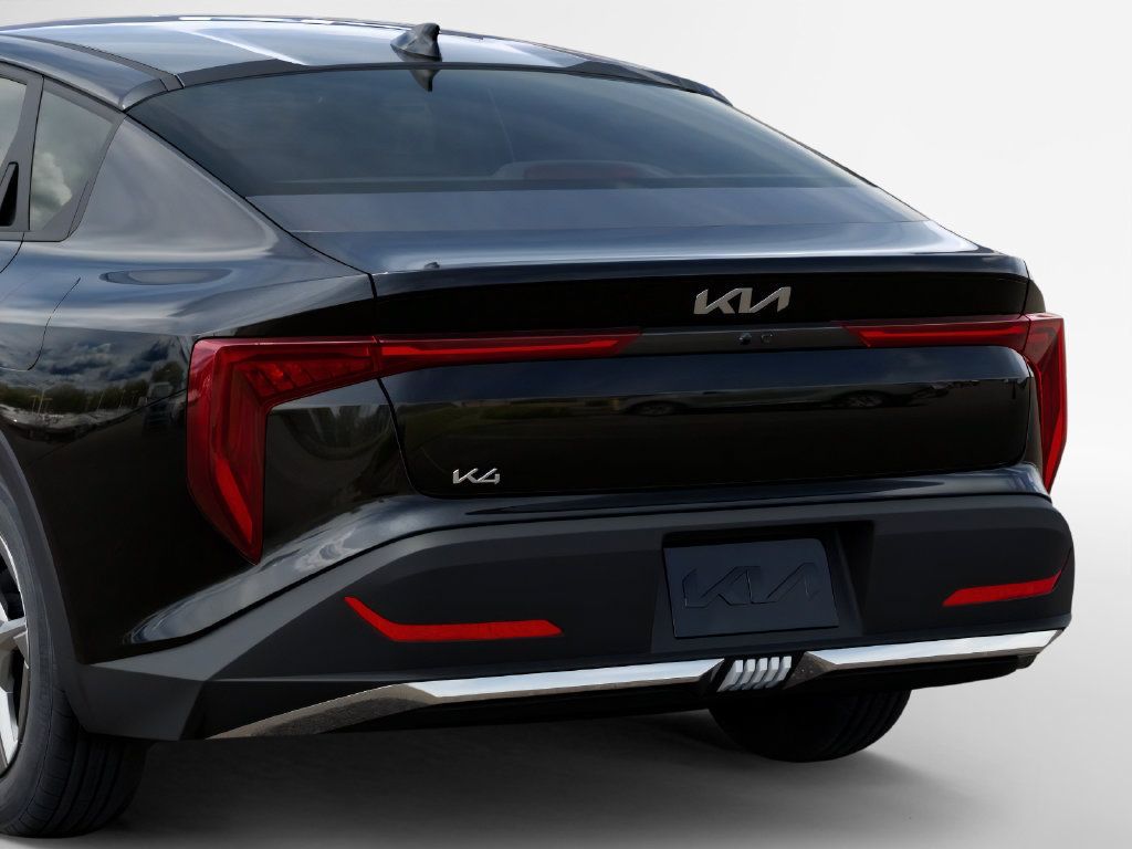 New 2026 Kia K4 FWD image 13