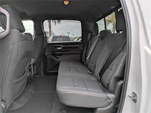 New 2026 RAM 1500 4x4 Crew Cab image 14