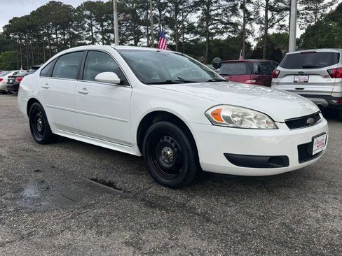 Used 2016 Chevrolet Impala Police FWD image 2