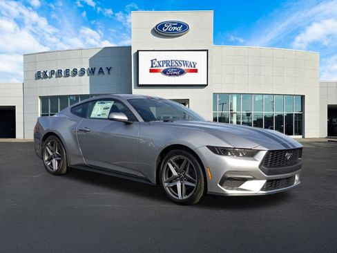 New 2026 Ford Mustang Premium image 4