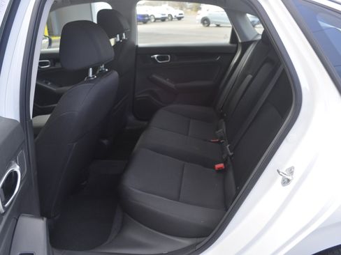 Certified 2024 Honda Civic EX image 11