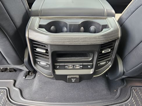 Used 2020 RAM 1500 Limited w/ Trailer Tow Group AWD/4WD image 10