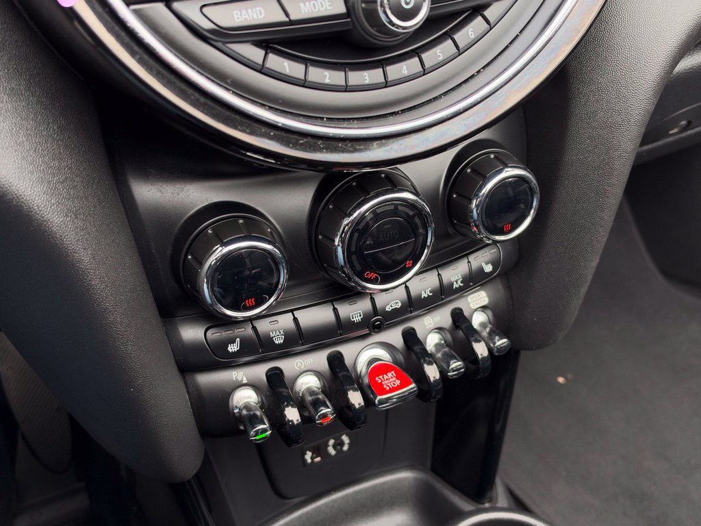 Used 2018 MINI Cooper S FWD image 24