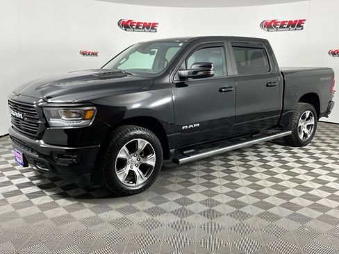 Used 2023 RAM 1500 Laramie AWD/4WD image 5