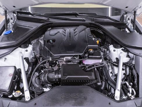 Certified 2025 Genesis G80 2.5T image 25