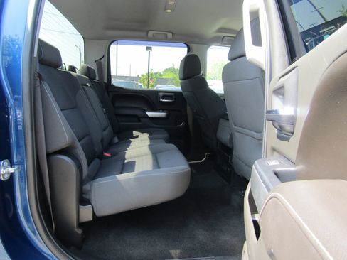Used 2017 Chevrolet Silverado 1500 LT w/ All Star Edition AWD/4WD image 15
