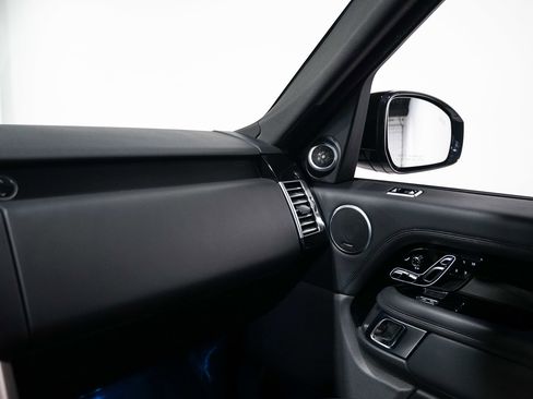 Used 2021 Land Rover Range Rover Westminster Edition image 18