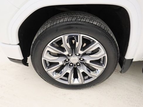 Used 2024 GMC Sierra 1500 Denali w/ Denali Reserve Package image 7