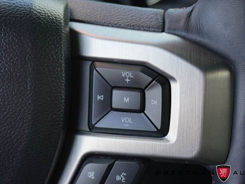 Used 2022 Ford F350 Platinum w/ FX4 Off-Road Package image 37