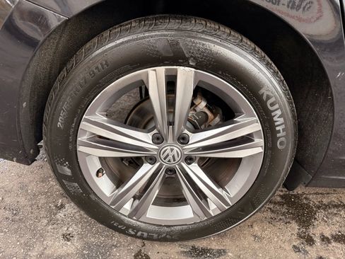 Used 2019 Volkswagen Jetta R-Line image 42