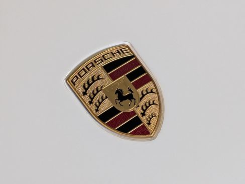 Certified 2014 Porsche 911 Carrera 4S AWD/4WD image 16