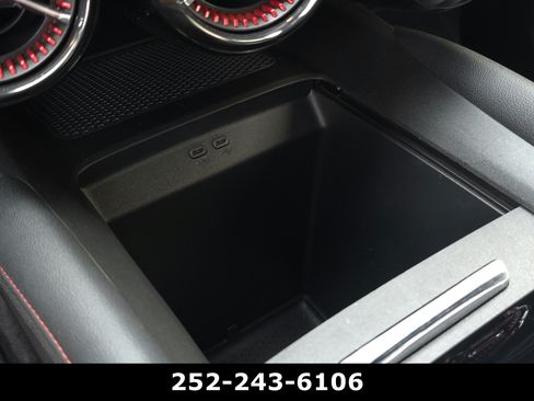 Used 2024 Chevrolet Blazer EV RS RWD image 16