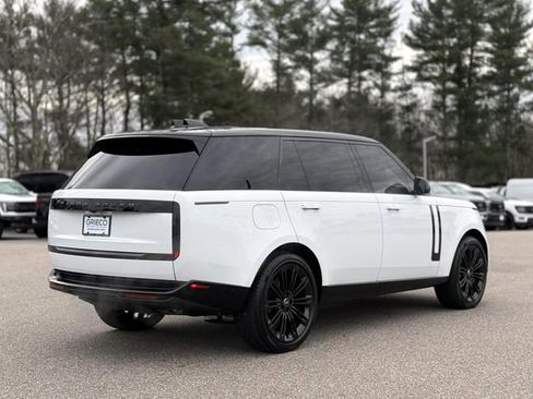 Used 2025 Land Rover Range Rover Long Wheelbase SE image 5