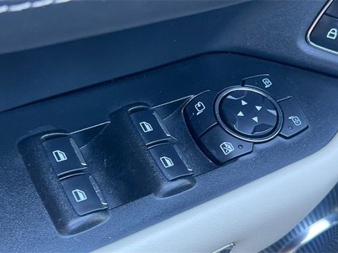 Used 2020 Ford Expedition Platinum image 12