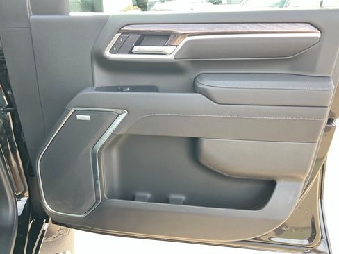 New 2026 Chevrolet Silverado 2500 LTZ w/ LTZ Plus Package image 23