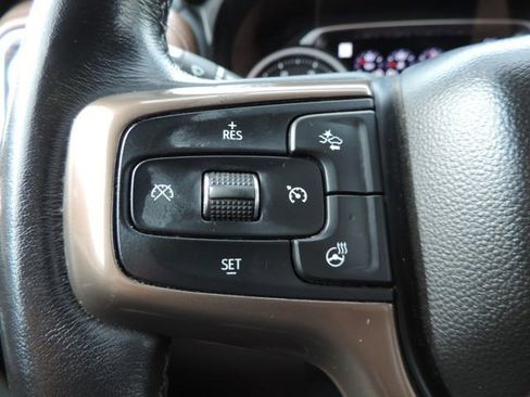 Used 2020 Chevrolet Silverado 2500 High Country w/ Z71 Off-Road Package image 31