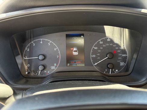 Used 2023 Toyota Corolla LE w/ Carpet Mat Package (TMS) FWD image 11