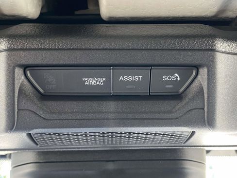 New 2025 Jeep Gladiator High Tide image 31