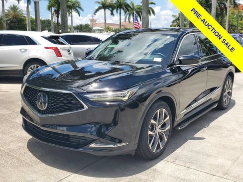 Certified 2023 Acura MDX FWD w/ Technology Package image 3