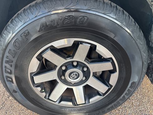 Used 2023 Toyota 4Runner TRD Off-Road Premium w/ Moonroof Package image 13