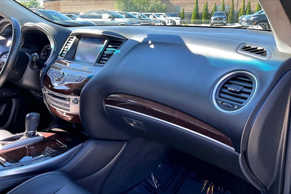 Used 2013 INFINITI JX35 AWD w/ Premium Pkg image 25