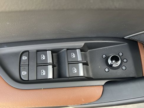 Used 2025 Audi Q5 2.0T Premium Plus image 15