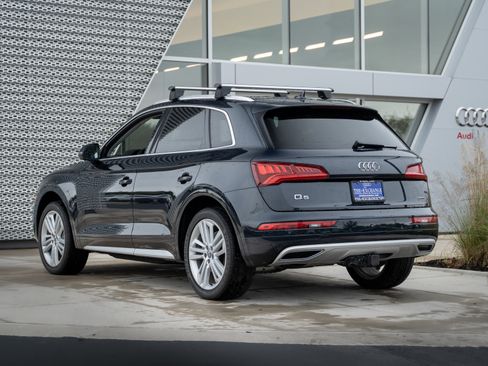 Used 2019 Audi Q5 2.0T Premium Plus w/ Premium Plus Package image 4