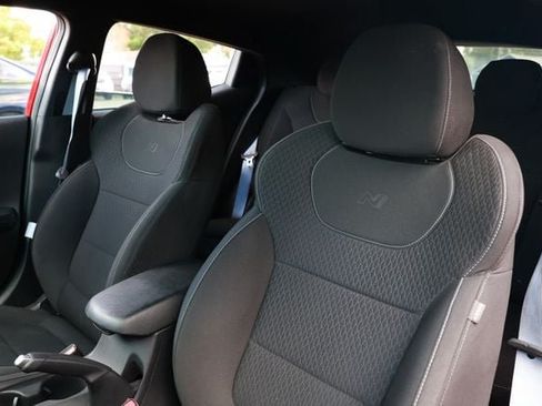 Used 2020 Hyundai Veloster N w/ Performance Package FWD image 9