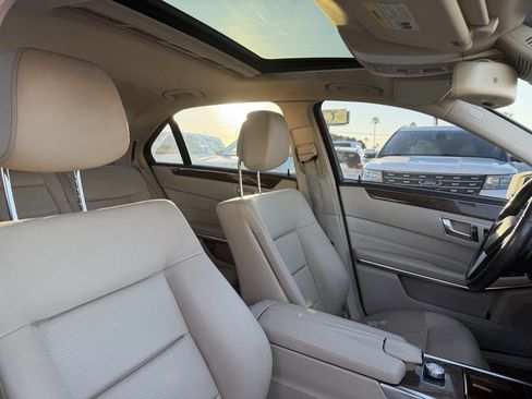 Used 2014 Mercedes-Benz E 350 Sedan image 33